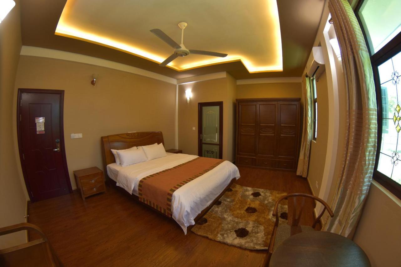 Отель Calyx Grand Fuvahmulah Экстерьер фото